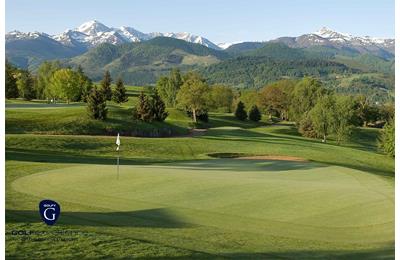 Play golf in the south of France with Golfy